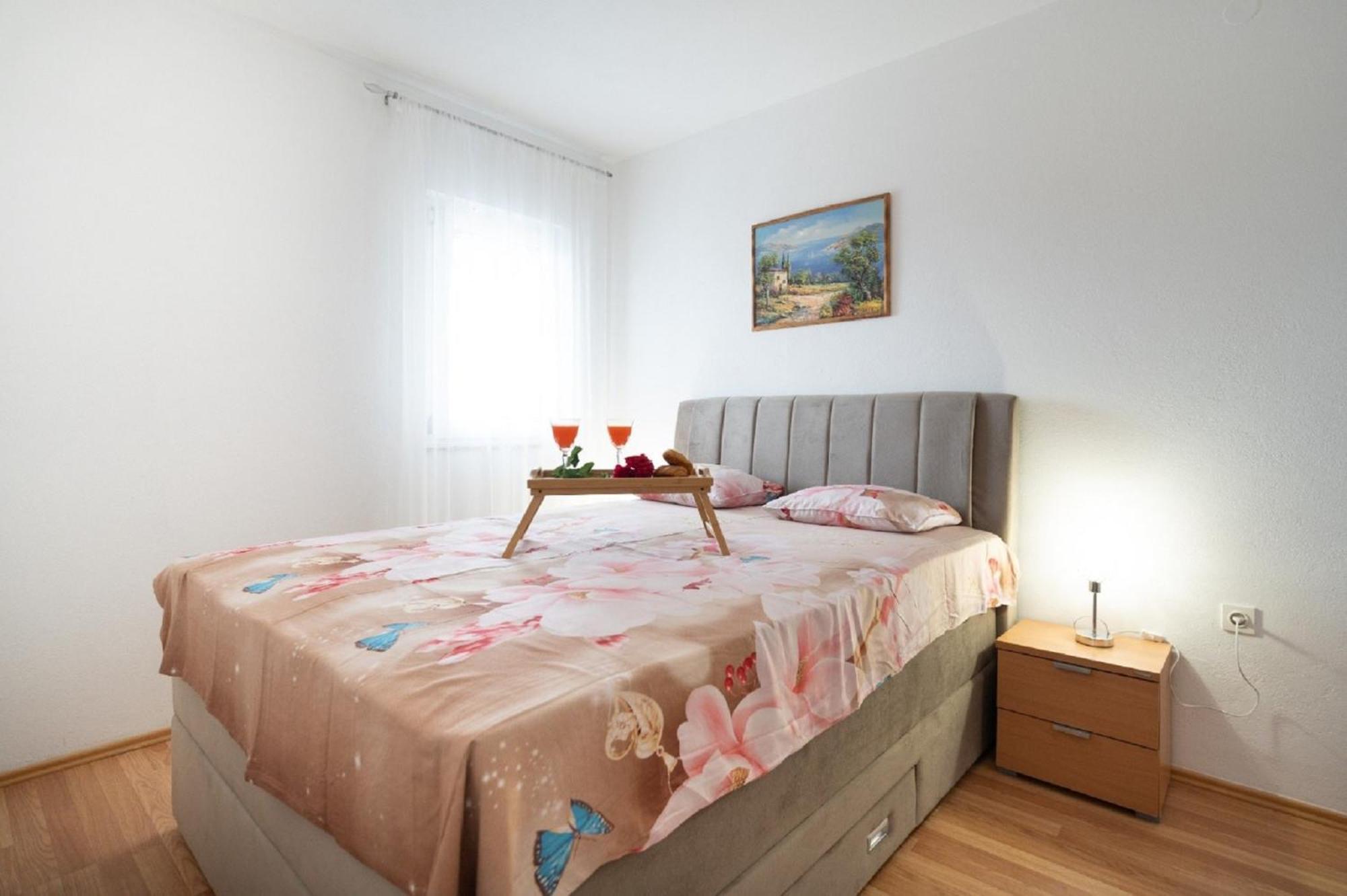 Apartments Milic 格基卡琳 外观 照片